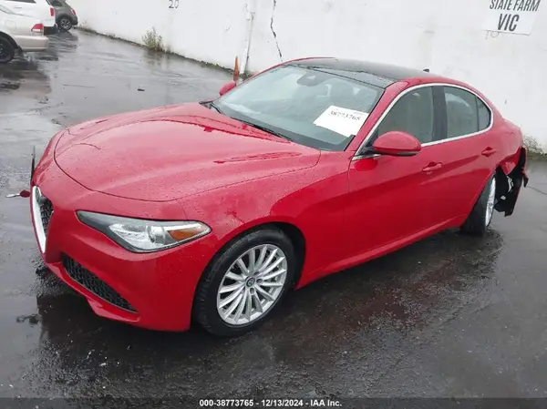 ZARFANAN2M7643709 2021 ALFA ROMEO GIULIA - Image 2