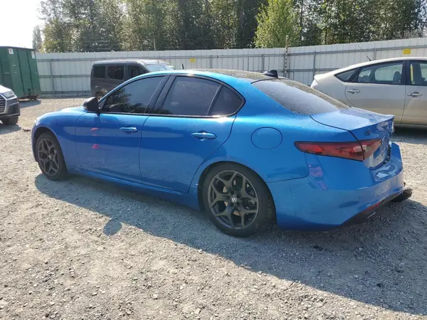 ZARFANAN2M7647663 2021 ALFA ROMEO GIULIA - Image 2