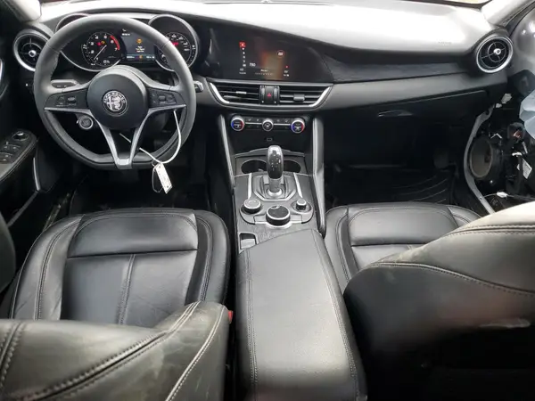 ZARFANAN3K7612904 2019 ALFA ROMEO GIULIA - Image 8