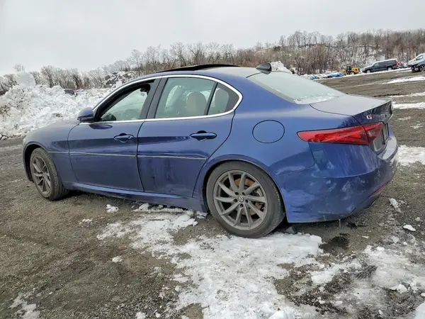 ZARFANAN3L7630384 2020 ALFA ROMEO GIULIA - Image 2