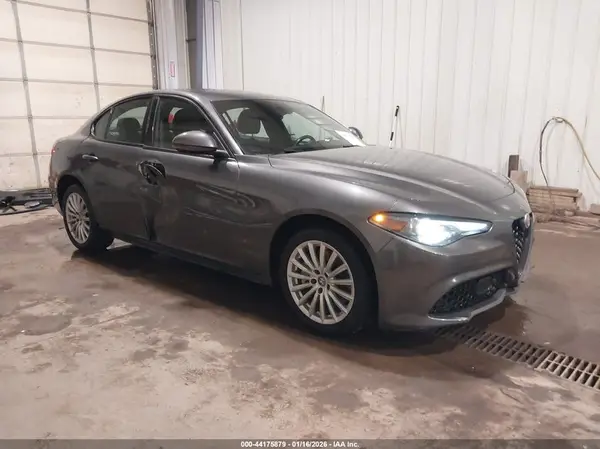 ZARFANAN3P7671023 2023 ALFA ROMEO GIULIA