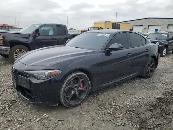 ZARFANAN4K7608229 2019 ALFA ROMEO GIULIA - Image 1