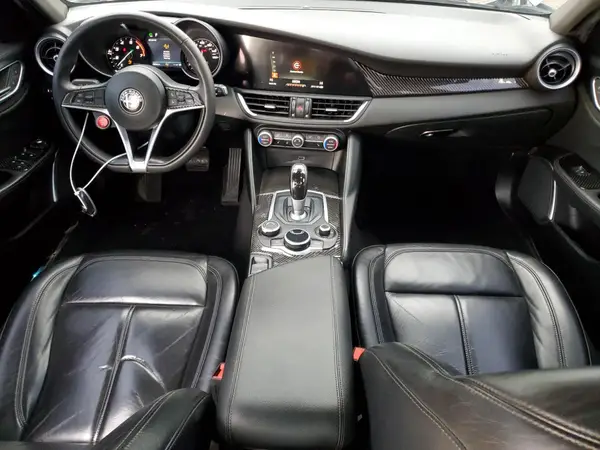 ZARFANAN4K7613916 2019 ALFA ROMEO GIULIA - Image 8