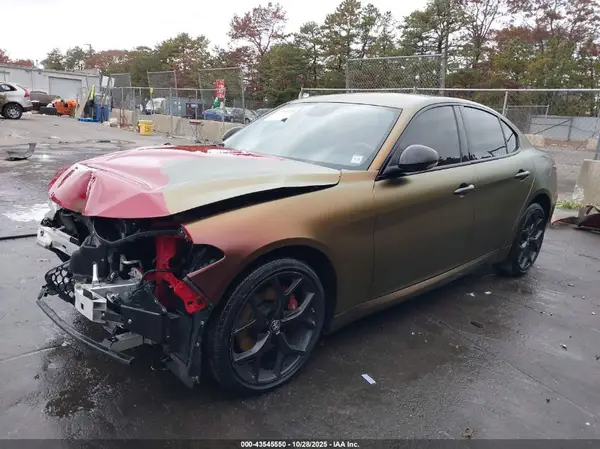 ZARFANAN4K7614029 2019 ALFA ROMEO GIULIA - Image 2