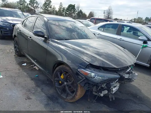 ZARFANAN4K7614936 2019 ALFA ROMEO GIULIA