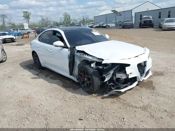 ZARFANAN4K7621160 2019 ALFA ROMEO GIULIA