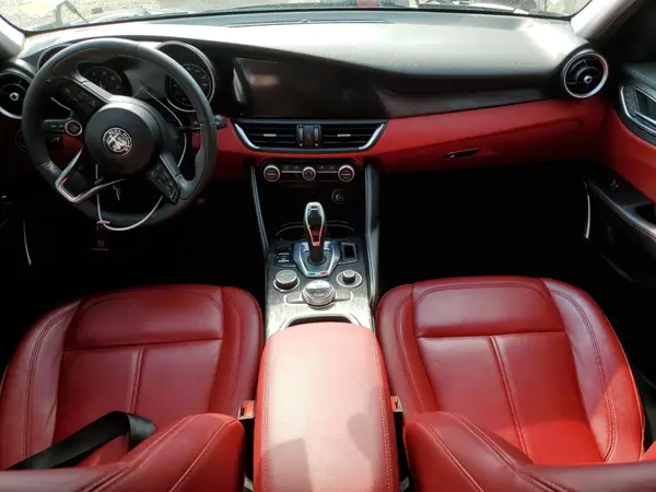 ZARFANAN4L7625212 2020 ALFA ROMEO GIULIA - Image 8