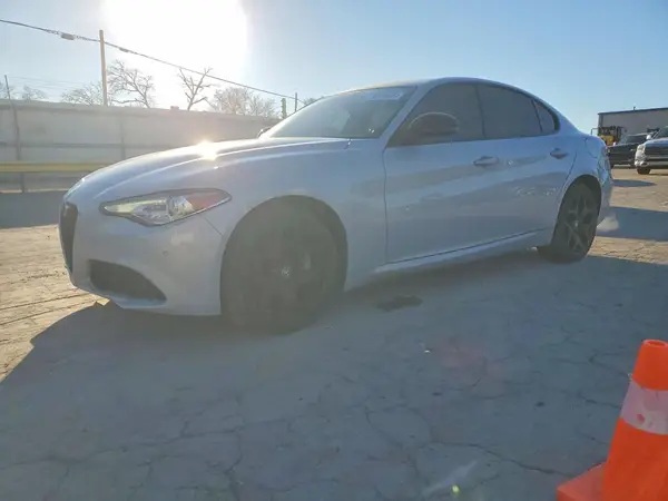 ZARFANAN5M7648547 2021 ALFA ROMEO GIULIA