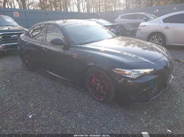 ZARFANAN6L7629665 2020 ALFA ROMEO GIULIA - Image 1