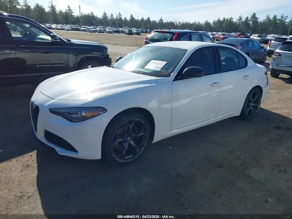 ZARFANAN7K7604837 2019 ALFA ROMEO GIULIA - Image 2