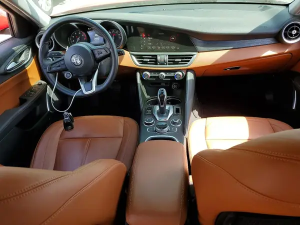 ZARFANAN7L7635751 2020 ALFA ROMEO GIULIA - Image 8