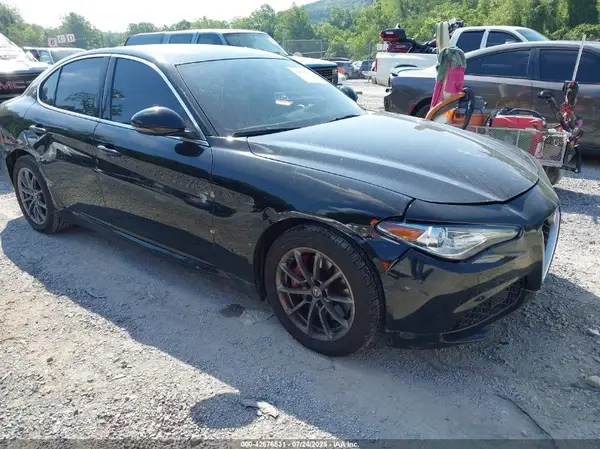 ZARFANAN8K7611859 2019 ALFA ROMEO GIULIA - Image 1