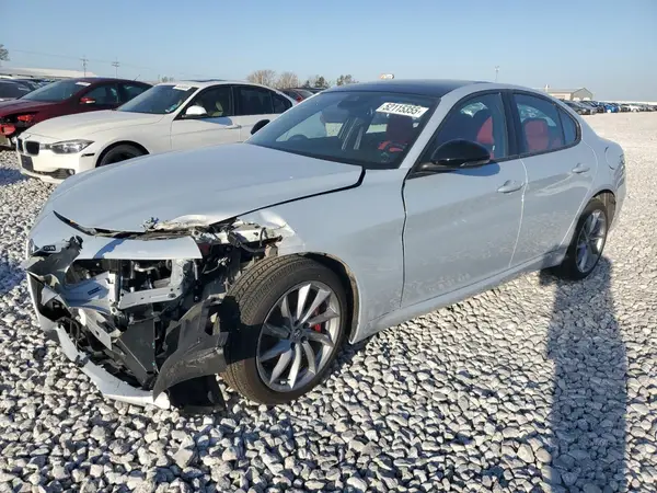 ZARFANAN8R7678018 2024 ALFA ROMEO GIULIA - Image 1