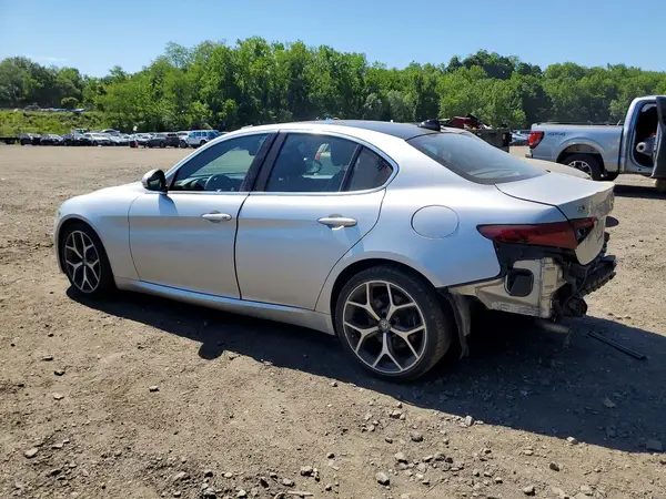ZARFANAN9K7609134 2019 ALFA ROMEO GIULIA - Image 2