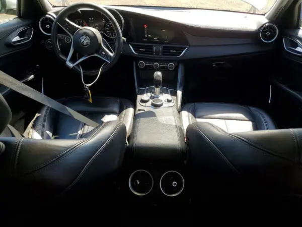 ZARFANAN9K7609134 2019 ALFA ROMEO GIULIA - Image 8