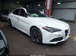 ZARFANANXK7612608 2019 ALFA ROMEO GIULIA