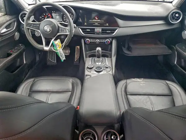 ZARFANANXK7613676 2019 ALFA ROMEO GIULIA - Image 8