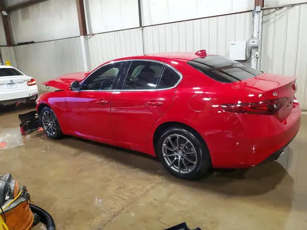 ZARFANANXL7634786 2020 ALFA ROMEO GIULIA - Image 2