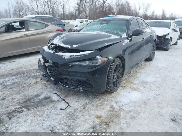 ZARFANANXS7692525 2025 ALFA ROMEO GIULIA - Image 2