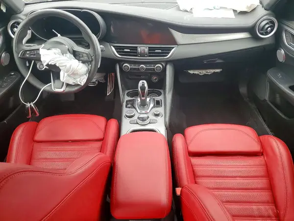 ZARFANANXT7695698 2026 ALFA ROMEO GIULIA - Image 8