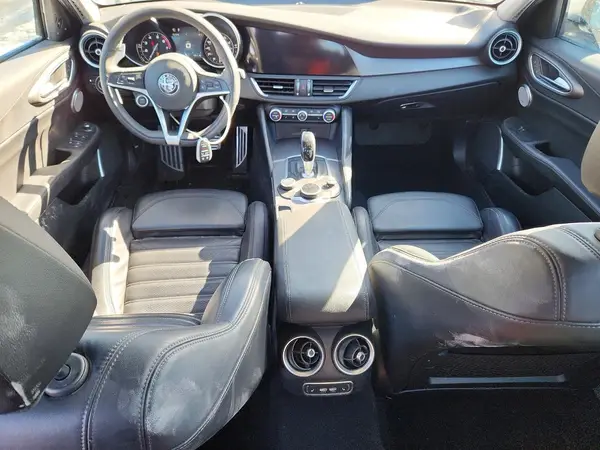 ZARFANBN0K7604046 2019 ALFA ROMEO GIULIA - Image 8
