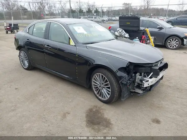 ZARFANBN0K7604693 2019 ALFA ROMEO GIULIA - Image 1