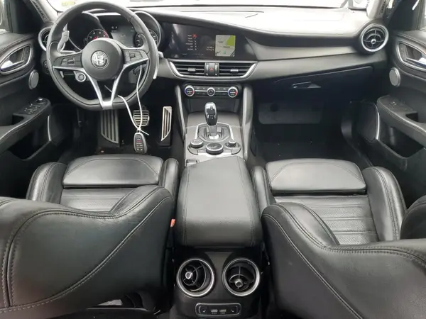 ZARFANBN0K7611627 2019 ALFA ROMEO GIULIA - Image 8