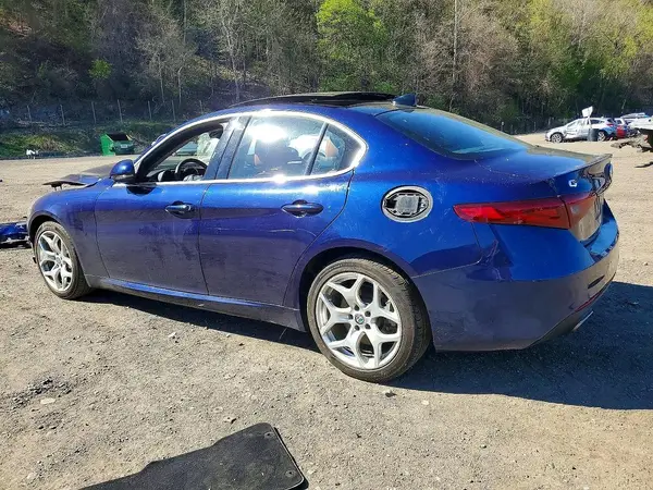 ZARFANBN0K7622062 2019 ALFA ROMEO GIULIA - Image 2