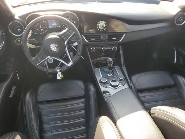 ZARFANBN0K7622322 2019 ALFA ROMEO GIULIA - Image 8