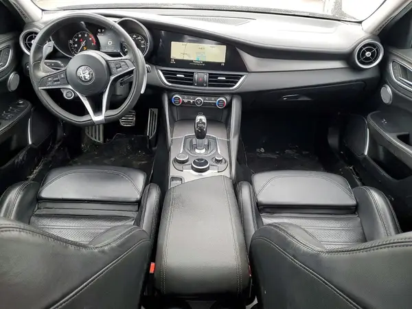 ZARFANBN0K7623051 2019 ALFA ROMEO GIULIA - Image 8