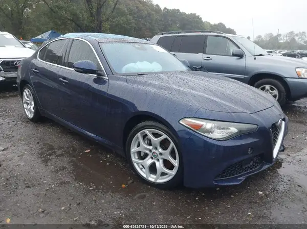 ZARFANBN0L7639140 2020 ALFA ROMEO GIULIA
