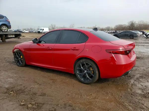 ZARFANBN0M7646638 2021 ALFA ROMEO GIULIA - Image 2