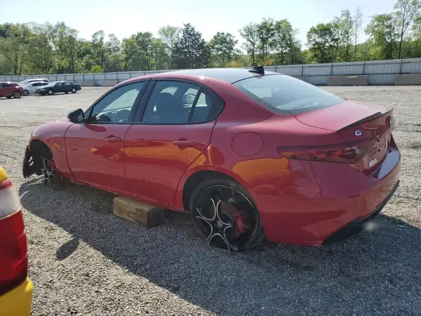 ZARFANBN0N7652828 2022 ALFA ROMEO GIULIA - Image 2
