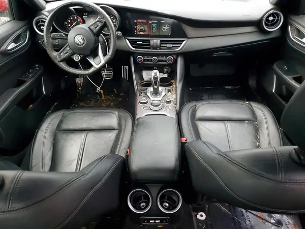 ZARFANBN0N7655180 2022 ALFA ROMEO GIULIA - Image 8