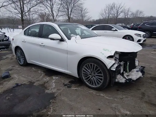 ZARFANBN1K7600684 2019 ALFA ROMEO GIULIA