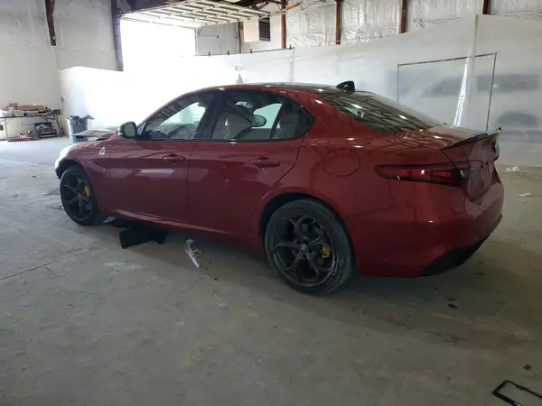 ZARFANBN1L7636246 2020 ALFA ROMEO GIULIA - Image 2