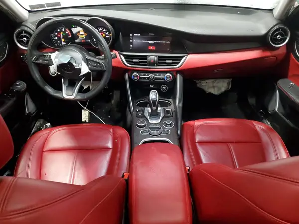 ZARFANBN1L7636408 2020 ALFA ROMEO GIULIA - Image 8