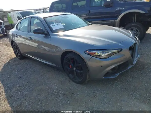 ZARFANBN1L7639261 2020 ALFA ROMEO GIULIA - Image 1