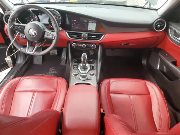 ZARFANBN1M7644185 2021 ALFA ROMEO GIULIA - Image 8