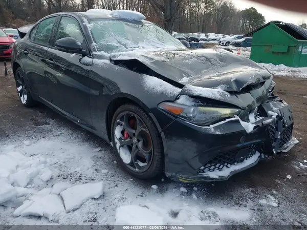 ZARFANBN1M7647958 2021 ALFA ROMEO GIULIA