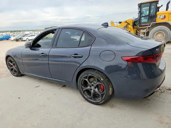 ZARFANBN2K7600421 2019 ALFA ROMEO GIULIA - Image 2