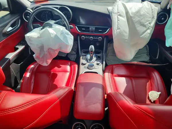 ZARFANBN2L7625739 2020 ALFA ROMEO GIULIA - Image 8