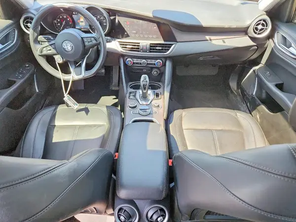 ZARFANBN2M7648603 2021 ALFA ROMEO GIULIA - Image 8