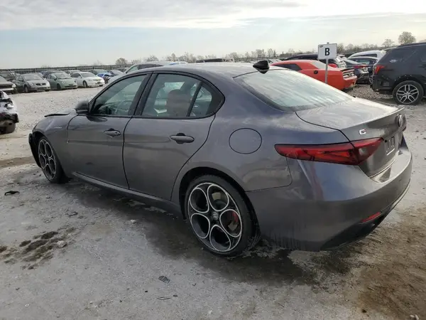 ZARFANBN2P7670539 2023 ALFA ROMEO GIULIA - Image 2