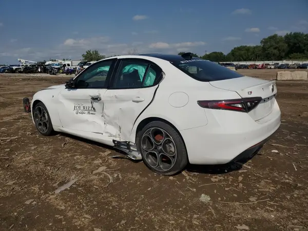 ZARFANBN2R7678224 2024 ALFA ROMEO GIULIA - Image 2