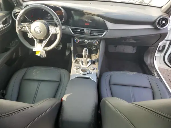 ZARFANBN2R7678224 2024 ALFA ROMEO GIULIA - Image 8