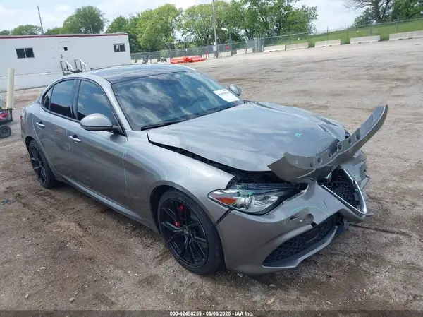 ZARFANBN3K7601349 2019 ALFA ROMEO GIULIA - Image 1
