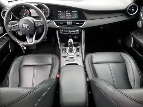 ZARFANBN3L7637706 2020 ALFA ROMEO GIULIA - Image 8