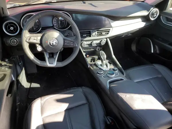 ZARFANBN3L7637835 2020 ALFA ROMEO GIULIA - Image 8