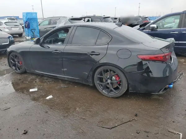 ZARFANBN3M7644625 2021 ALFA ROMEO GIULIA - Image 2